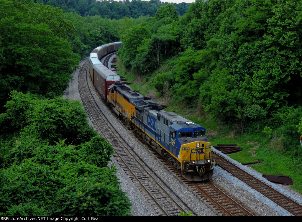 CSX 456 and CITX 2808